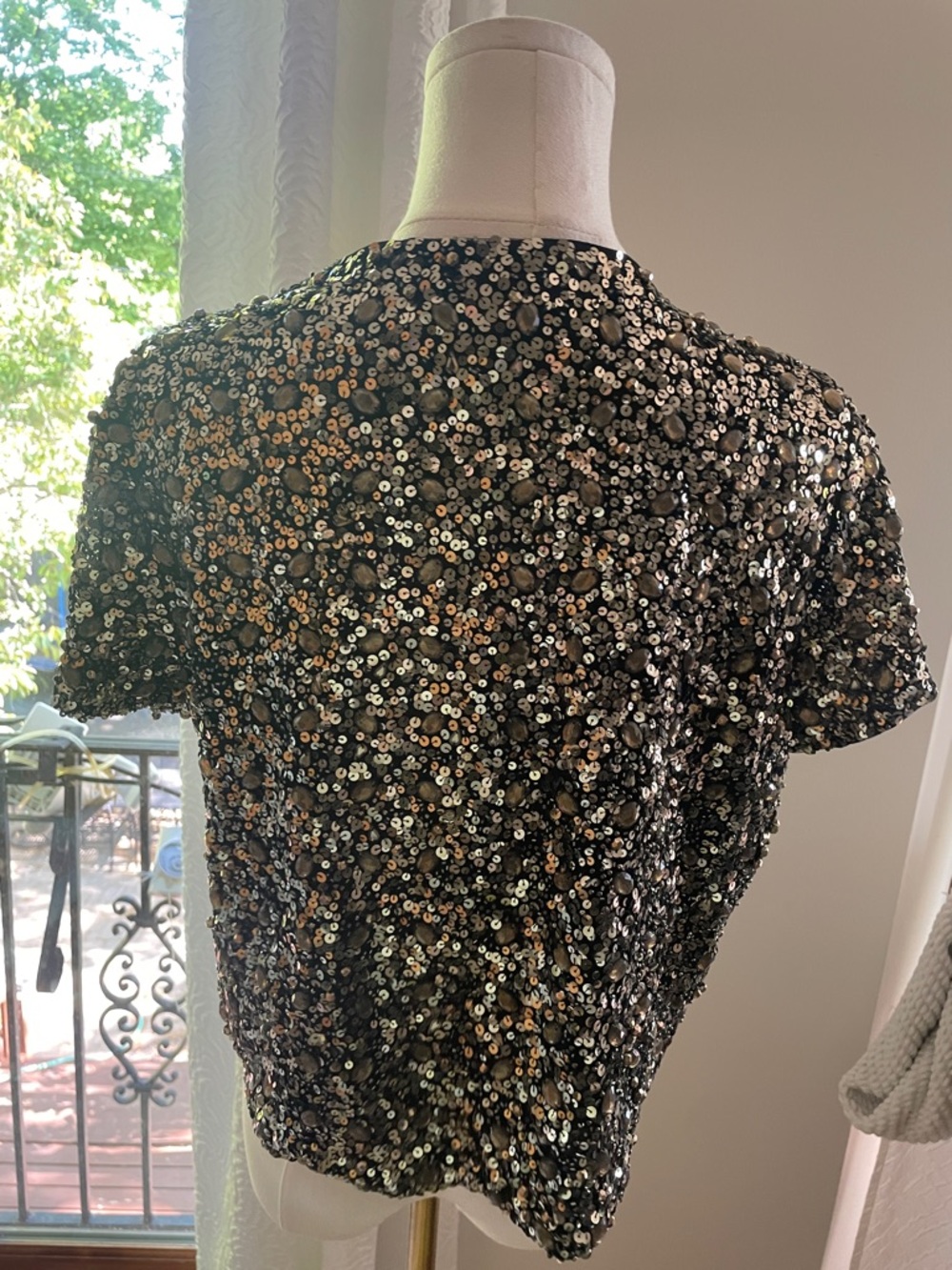 Chico’s Bolero NWT Size 1 Starlight Pizzazz Black and Gold Sweater Stunning - Picture 10 of 13